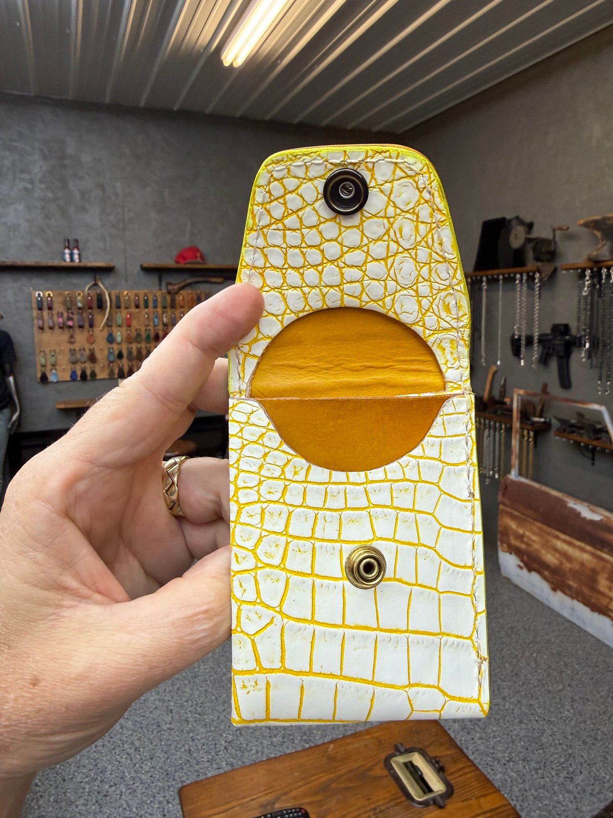 Sarasota Wallet - White/Yellow Alligator