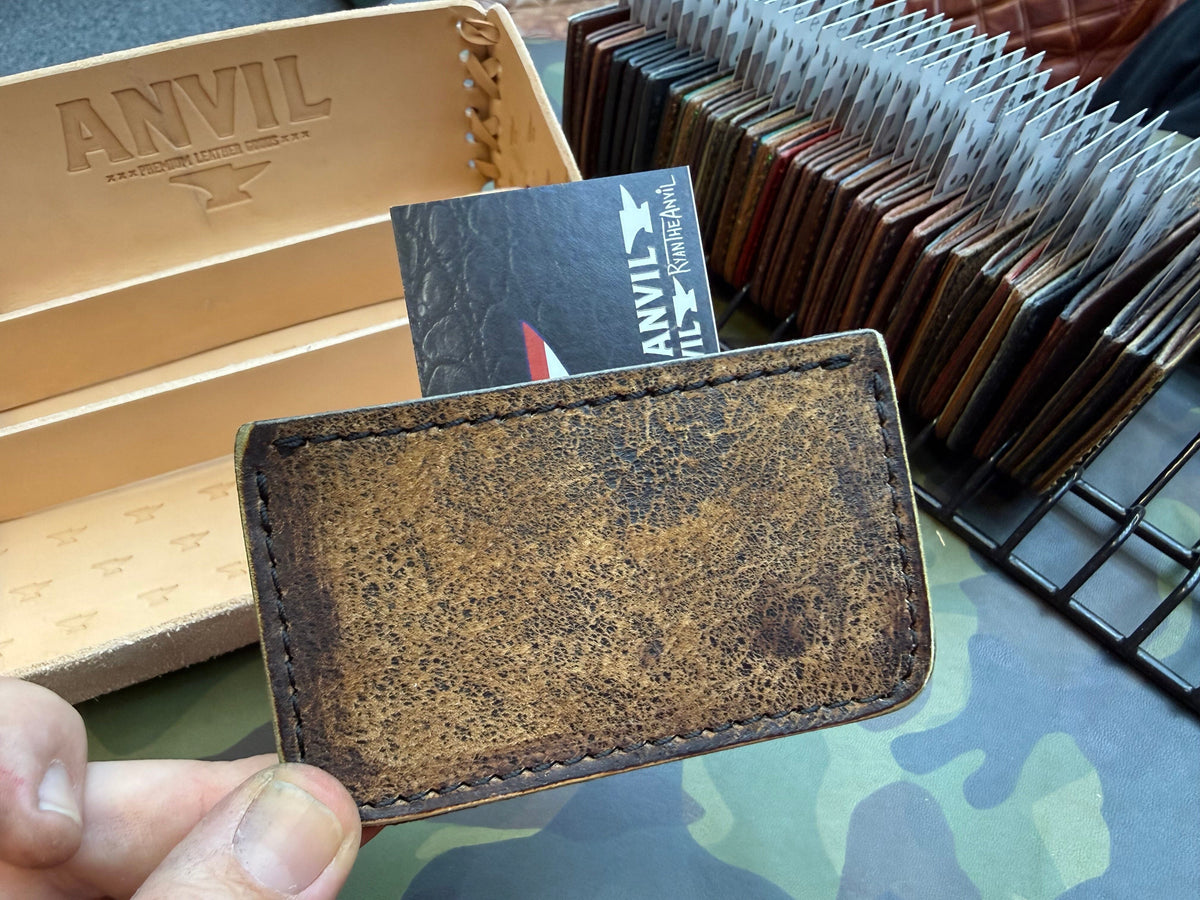 Single Pocket Card Wallet - Nubuck Blue Alligator