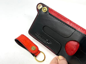 Standard Bifold Chain Wallet - Red Hornback