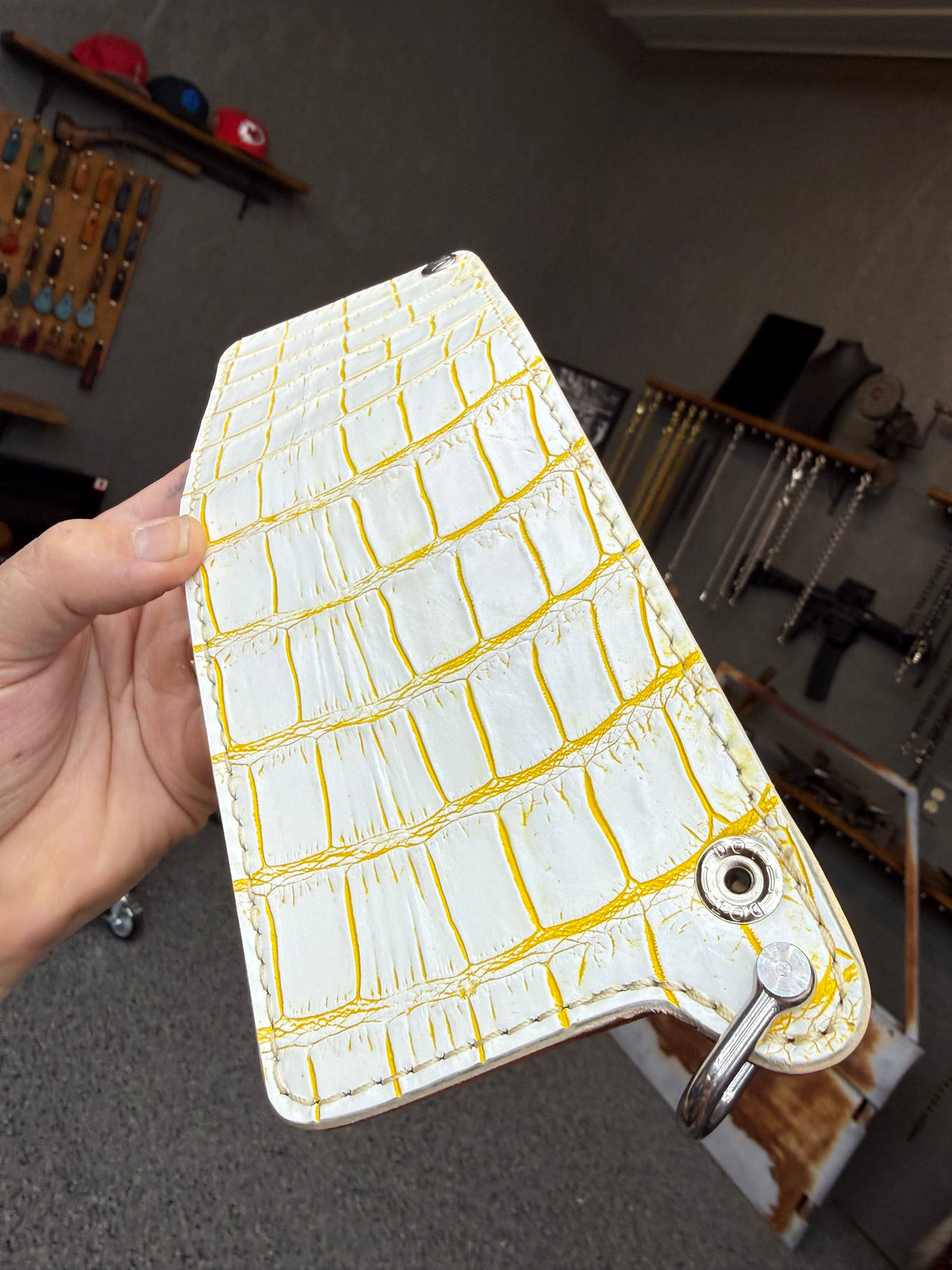 Standard Bifold Chain Wallet - White/Yellow Alligator