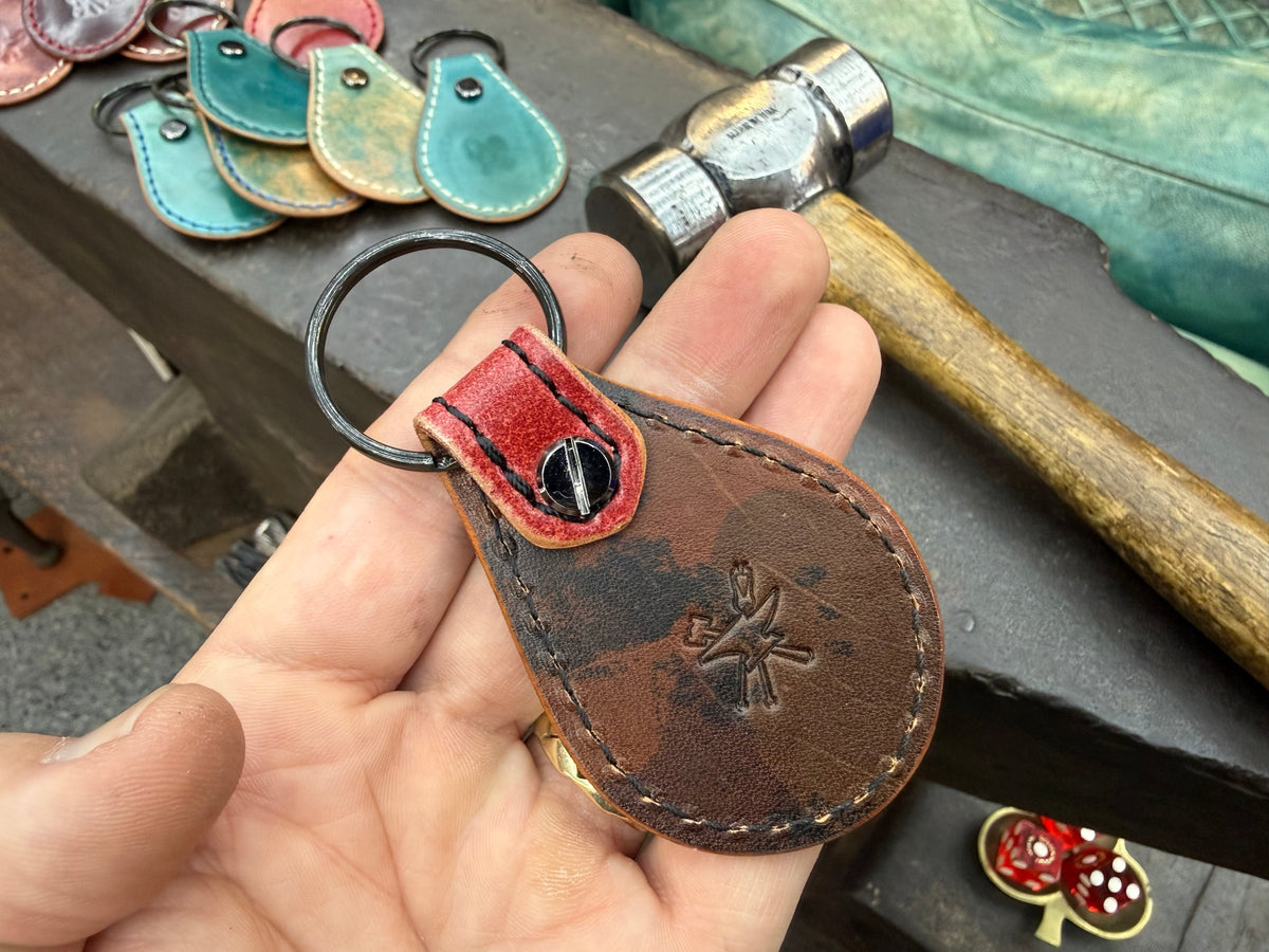 Teardrop Shell Cordovan Leather Key Fob - Marbled Lava