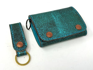 Trifold Chain Wallet - Metallic Multicolored Stingray