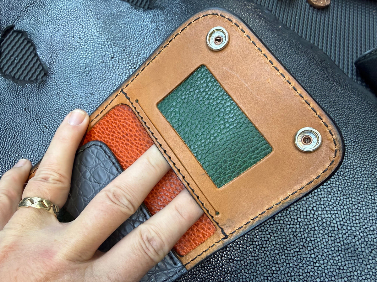 Trifold Leather Chain Wallet - Elephant