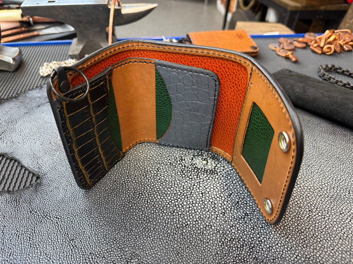 Trifold Leather Chain Wallet - Elephant