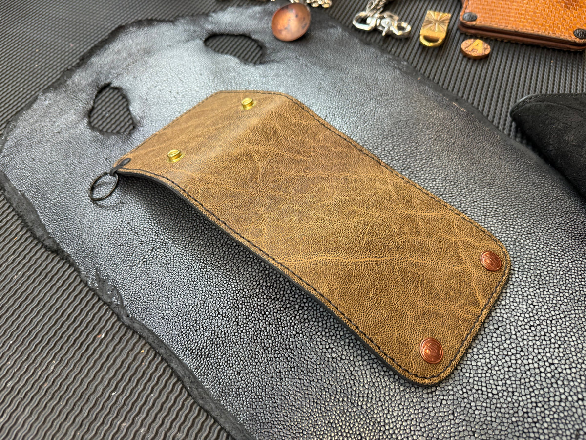 Trifold Leather Chain Wallet - Elephant