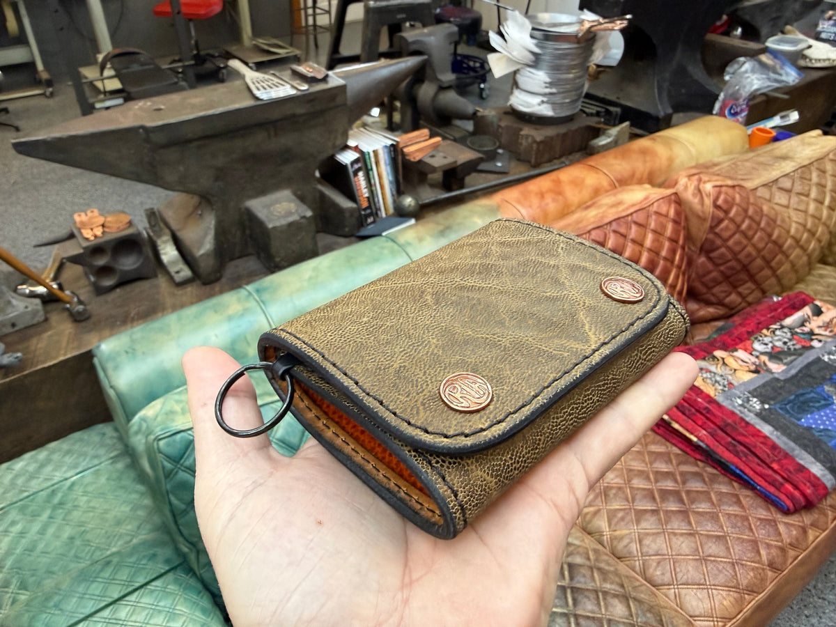 Trifold Leather Chain Wallet - Elephant