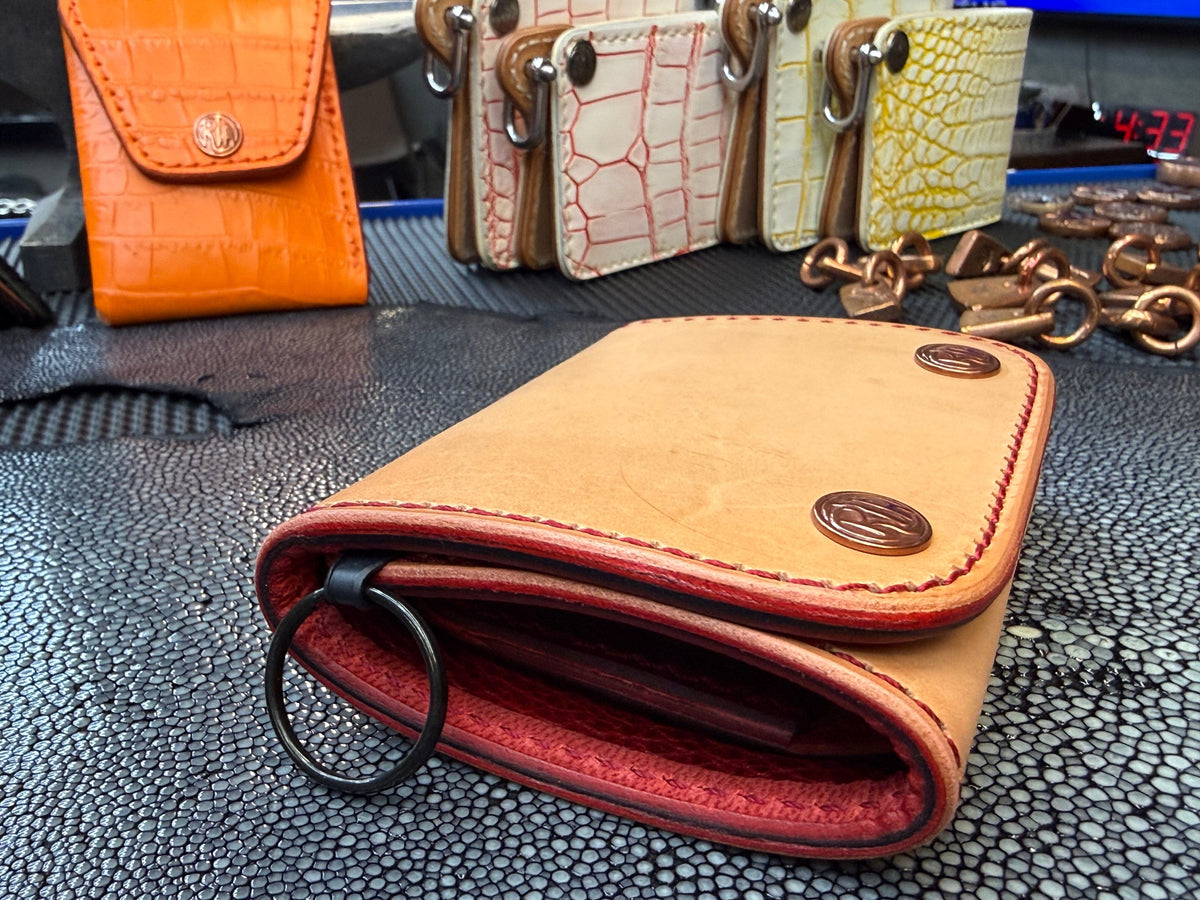 Trifold Leather Chain Wallet - Natural w/Red Kangaroo