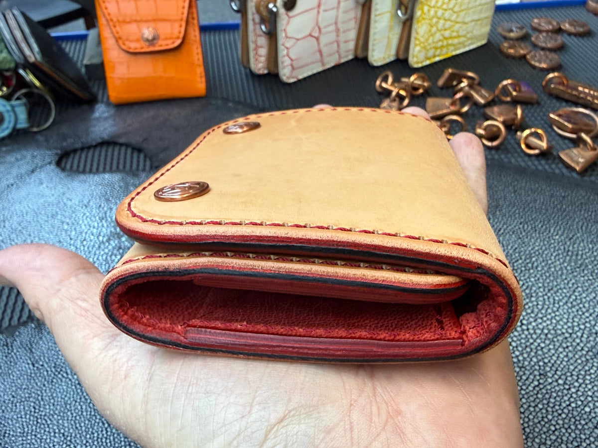 Trifold Leather Chain Wallet - Natural w/Red Kangaroo