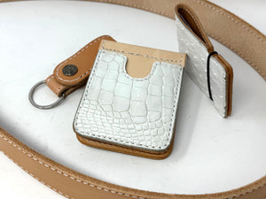 White & Natural 4-Piece Set: Alligator & Ostrich