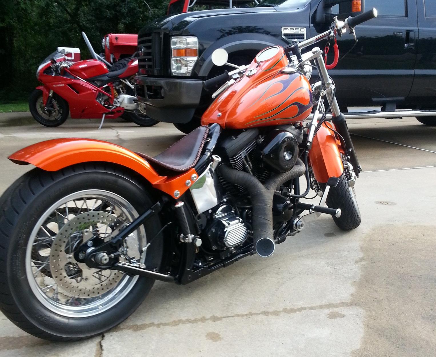 Spring Crossbones Crossbones Springer Seat