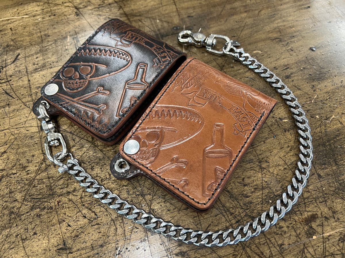 世界的に有名な Llife LEATHER CHAIN WALLET CODE