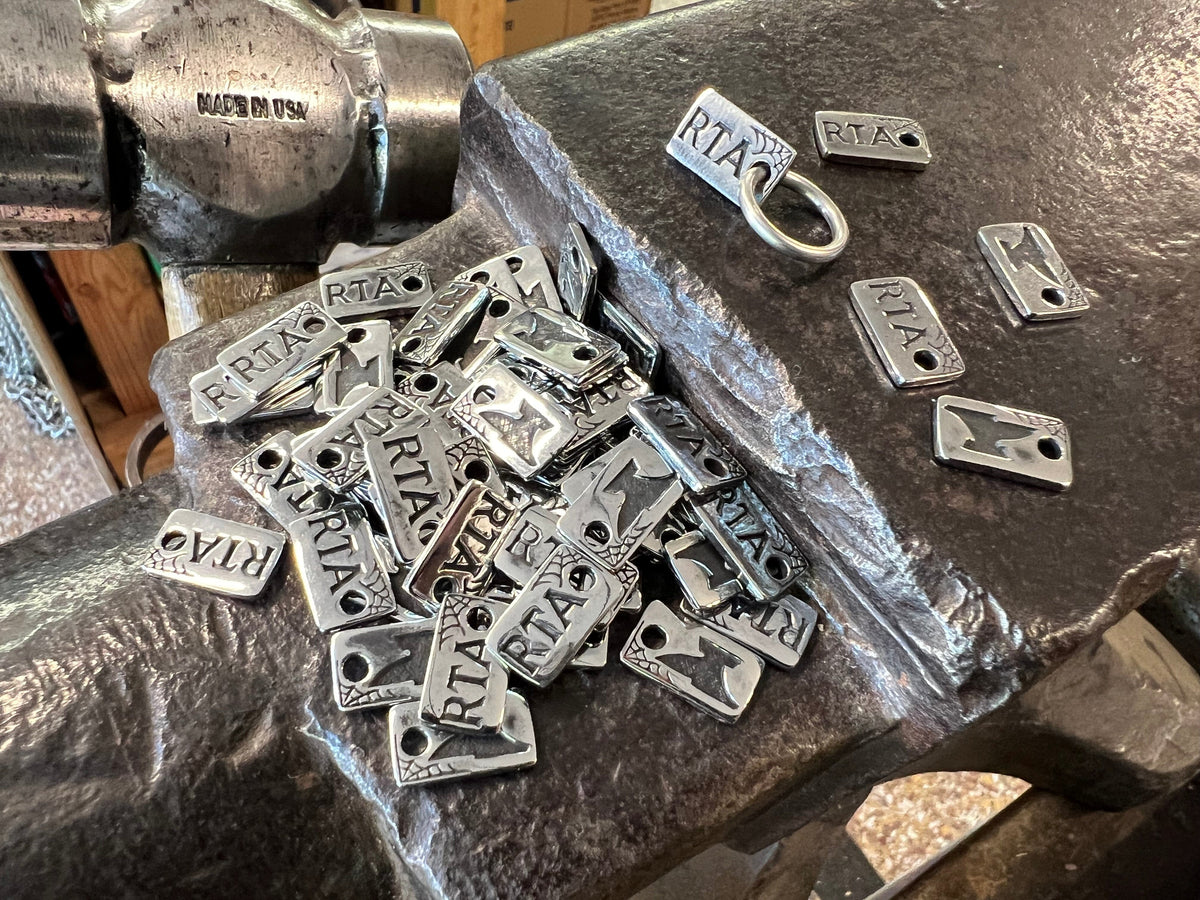 Silver Anvil Wallet Chain RTA Tag w/ring